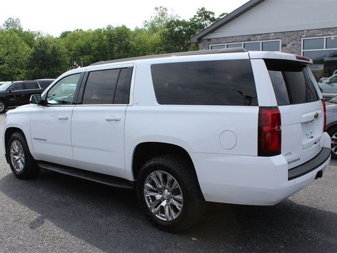 Used 2019 Chevrolet Suburban LT AWD/4WD image 3