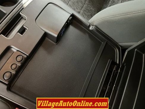 Used 2014 RAM 1500 Big Horn image 29