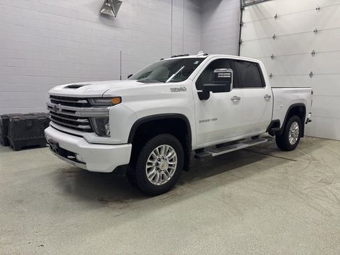 Used 2022 Chevrolet Silverado 3500 High Country w/ Z71 Off-Road Package image 6