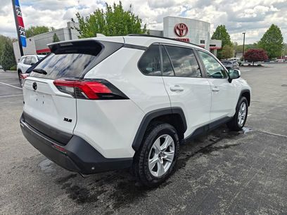 Used 2020 Toyota RAV4 XLE w/ All Weather Liner Package