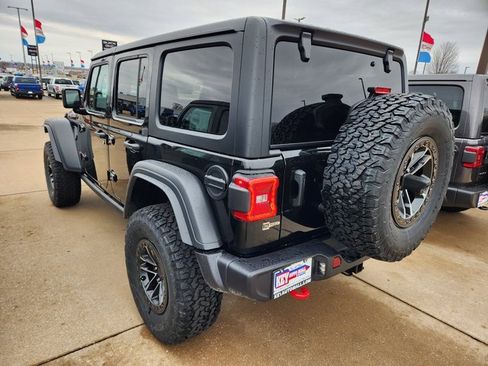 New 2025 Jeep Wrangler Unlimited Rubicon w/ XTREMEE 35" Tire Package image 4