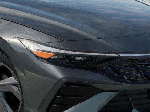 New 2026 Hyundai Elantra Sport FWD image 18