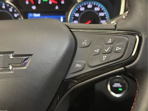 Used 2023 Chevrolet Equinox RS image 15