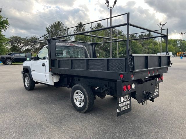 Used 2004 Chevrolet Silverado 2500 W/T RWD image 4