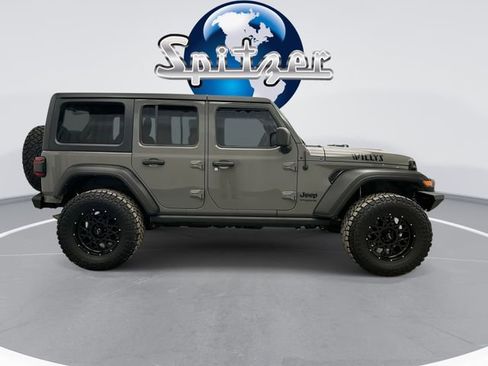 Used 2022 Jeep Wrangler Unlimited Sport image 12