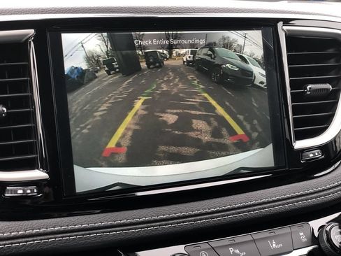 New 2026 Chrysler Pacifica Select w/ S Appearance Package AWD/4WD image 30