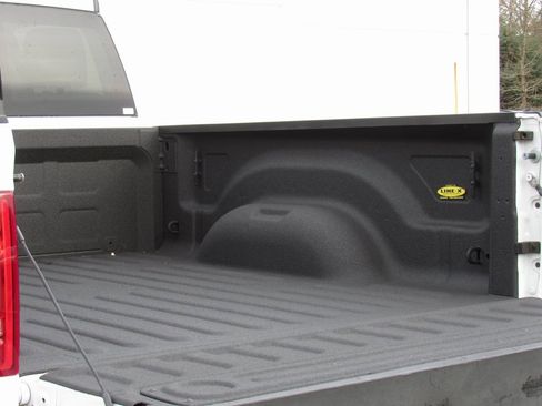 Used 2022 RAM 2500 Laramie image 9