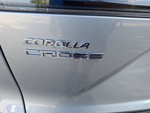 Used 2026 Toyota Corolla Cross L FWD image 12