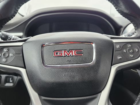 Used 2019 GMC Acadia SLT image 29