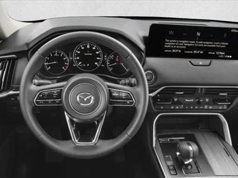 Used 2025 MAZDA CX-70 3.3 Turbo w/ Preferred Package image 15