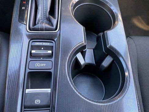 Used 2024 Honda Civic Sport image 31