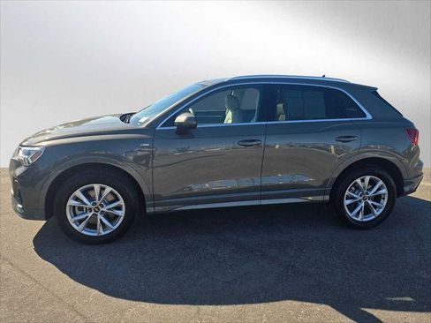 Certified 2025 Audi Q3 2.0T Premium Plus w/ Premium Plus Package image 6