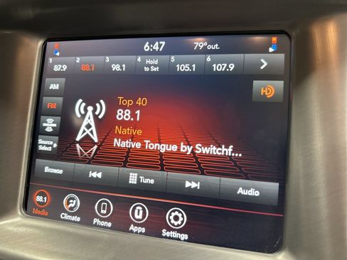 Used 2023 Dodge Charger SXT RWD image 20