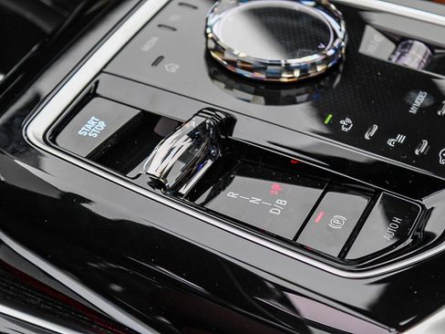 New 2026 BMW i7 xDrive60 AWD/4WD image 19