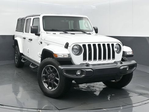 Certified 2021 Jeep Gladiator Sport w/ Quick Order Package 24Q 80Th image 2