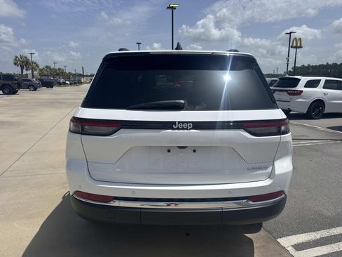New 2026 Jeep Grand Cherokee Laredo X RWD image 6