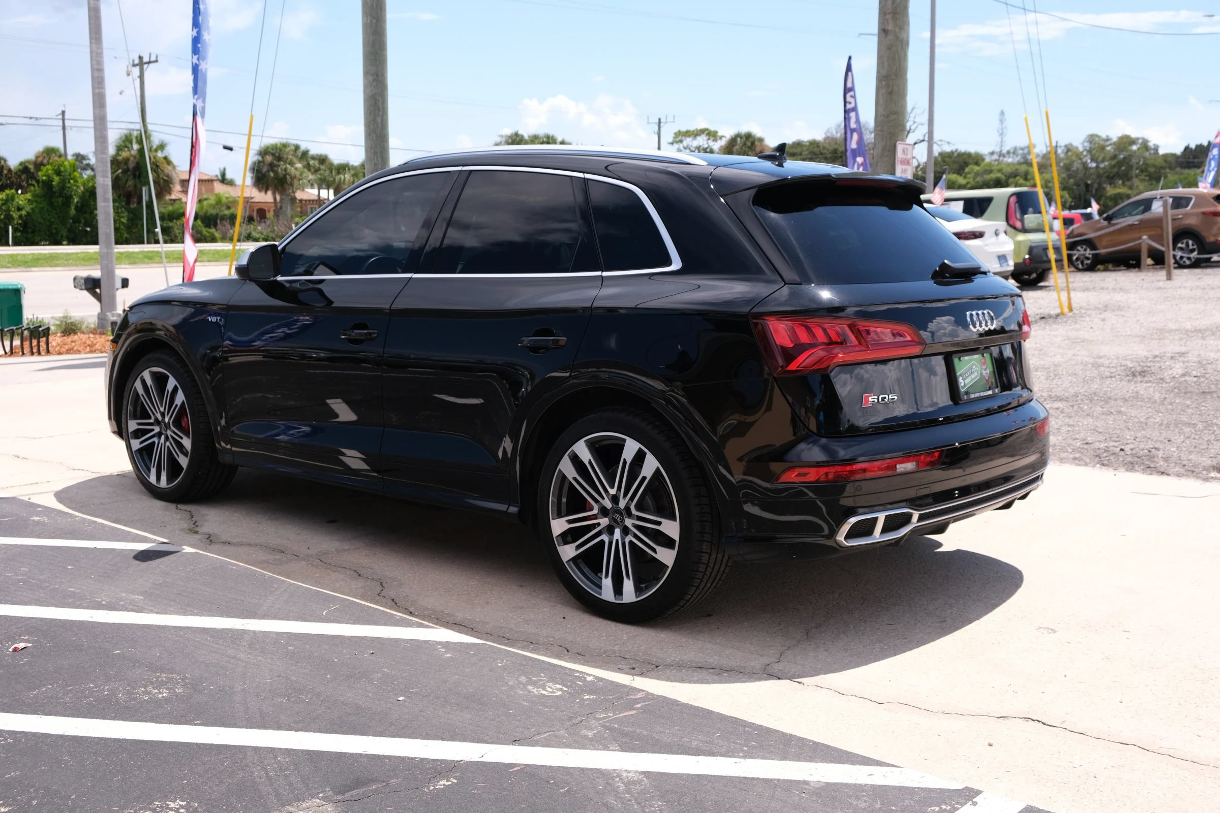 Used 2018 Audi SQ5 Prestige w/ Prestige Package AWD/4WD image 7