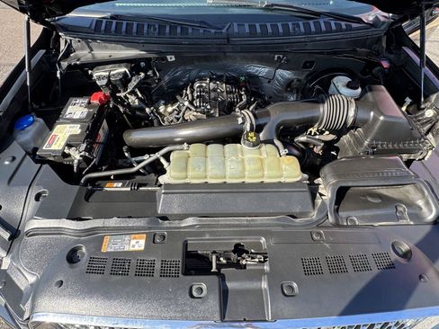 Used 2021 Lincoln Navigator L 4WD image 11