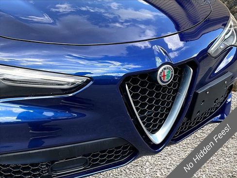 Used 2018 Alfa Romeo Stelvio Sport w/ Quick Order Package 22J Sport AWD/4WD image 25