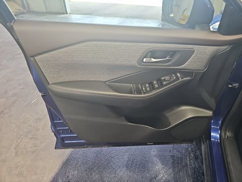 Certified 2023 Nissan Rogue SV AWD/4WD image 26