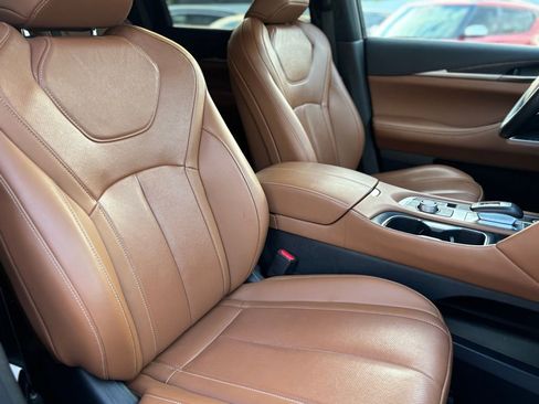 Used 2023 INFINITI QX60 Sensory w/ Vision Package image 17