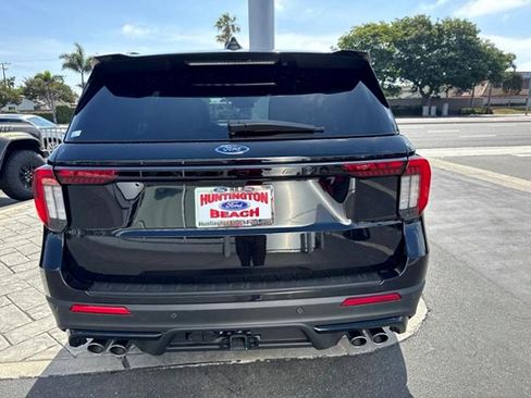 Used 2026 Ford Explorer ST w/ Sun And Sound Package AWD/4WD image 8