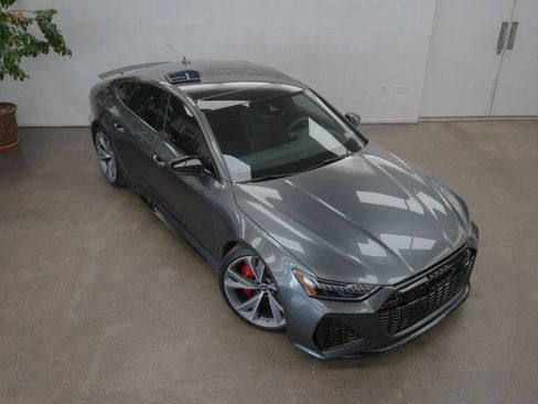 Used 2021 Audi RS 7 Sportback w/ Black Optic Package AWD/4WD image 18