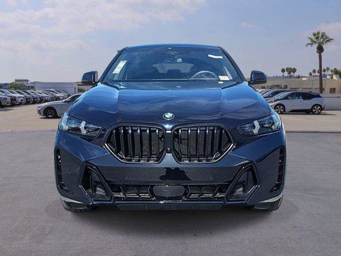 New 2026 BMW X6 xDrive40i image 2