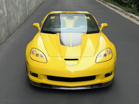 Used 2013 Chevrolet Corvette 427 w/ 1SB Preferred Equipment Group image 18