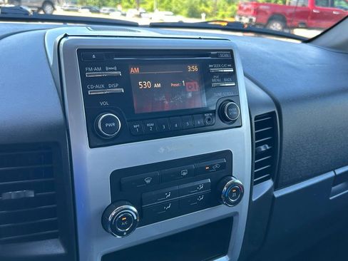 Used 2014 Nissan Titan PRO-4X AWD/4WD image 24