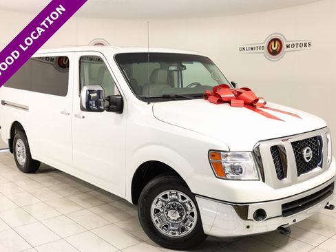 Used 2021 Nissan NV 3500 SL image 1