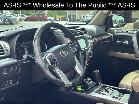 Used 2014 Toyota 4Runner Limited AWD/4WD image 22