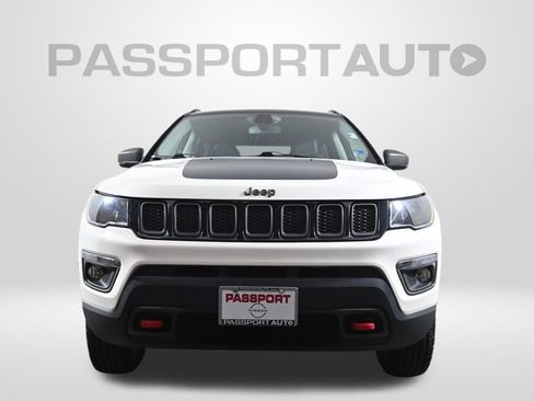 Used 2019 Jeep Compass Trailhawk image 2