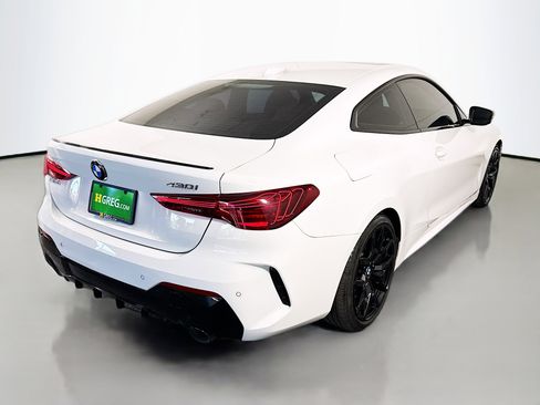 Used 2026 BMW 430i Coupe w/ M Sport Package RWD image 10