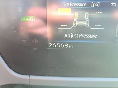 Used 2023 Subaru Solterra AWD image 12