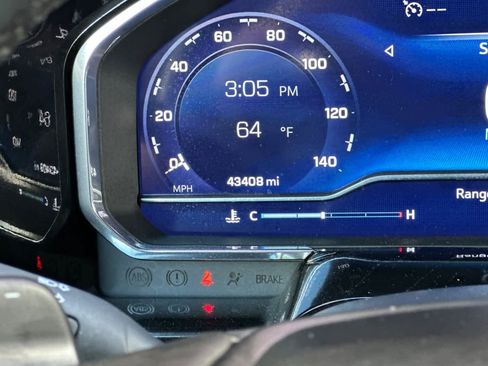 Used 2024 Chevrolet Silverado 1500 RST w/ Convenience Package II image 29