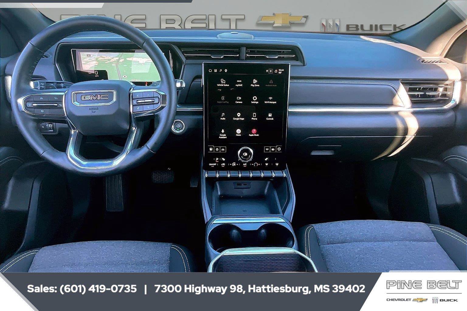 Used 2026 GMC Terrain Elevation AWD/4WD image 13