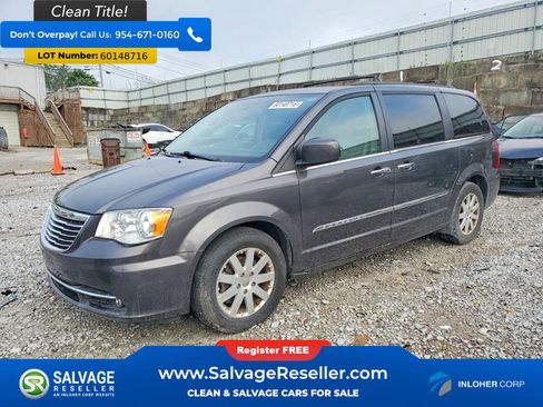 Used 2016 Chrysler Town & Country Touring w/ Driver Convenience Group FWD image 1