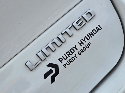 Used 2024 Jeep Grand Cherokee L Limited w/ Luxury Tech Group II AWD/4WD image 8