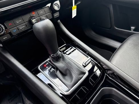 New 2026 Jeep Compass Latitude image 26