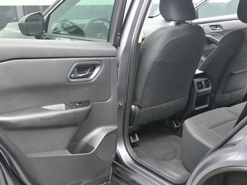 Used 2024 Nissan Rogue S AWD/4WD image 23