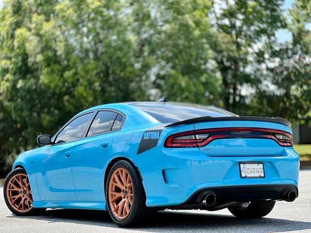 Used 2018 Dodge Charger R/T RWD image 9