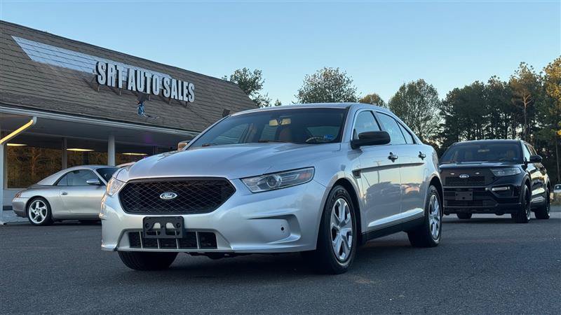 Used 2015 Ford Taurus Police Interceptor AWD image 2