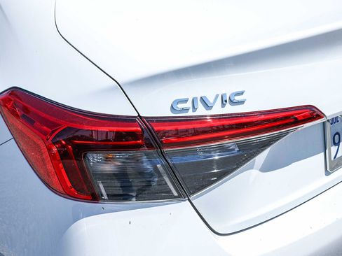 Certified 2024 Honda Civic Sport image 8