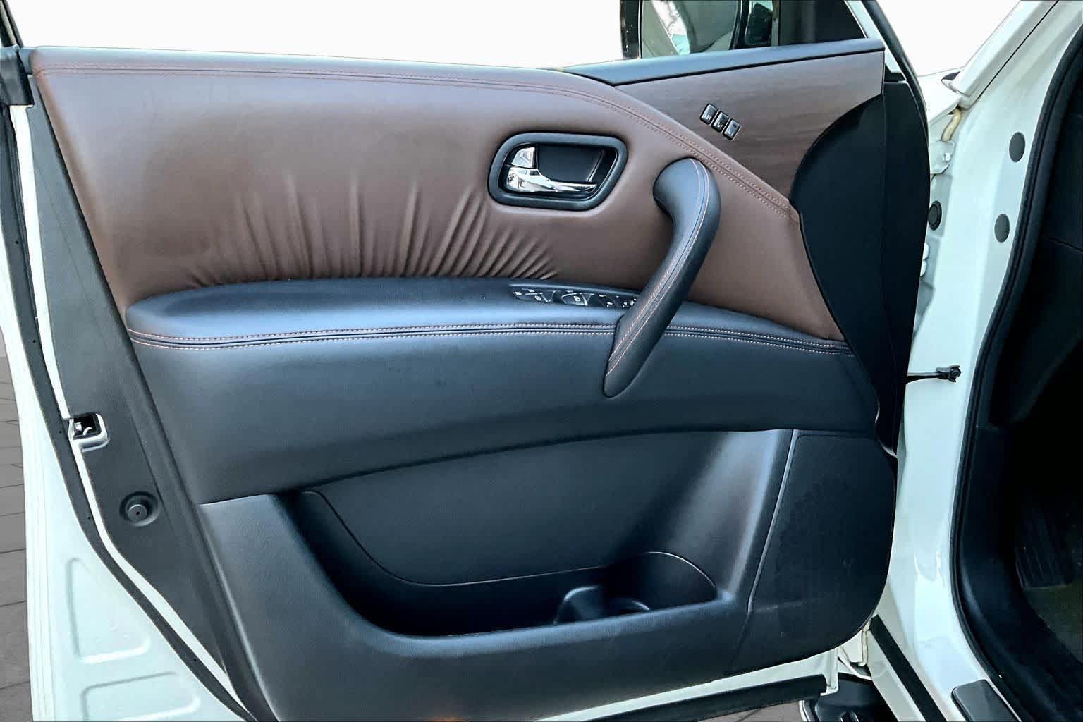 Used 2019 Nissan Armada Platinum w/ Captain's Chairs Package AWD/4WD image 22