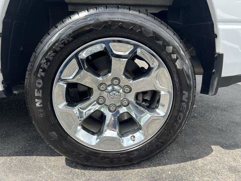 Used 2021 RAM 1500 Big Horn RWD image 30