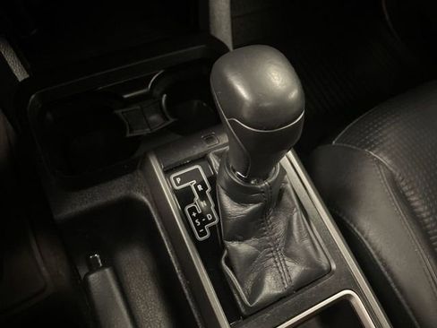 Used 2022 Toyota Tacoma TRD Sport w/ TRD Premium Sport Package image 20