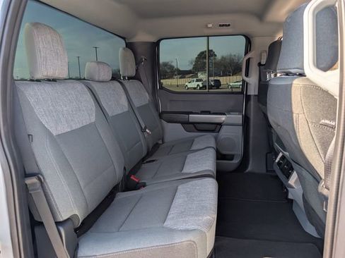 Used 2024 Ford F250 XLT w/ FX4 Off-Road Package image 26