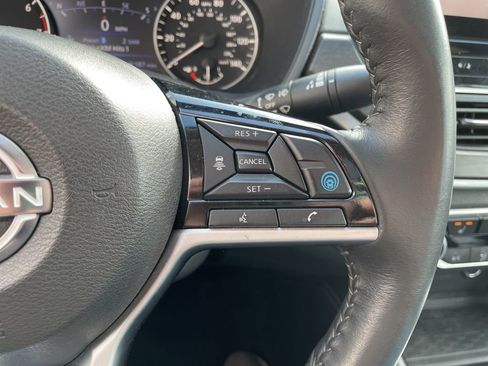 Used 2023 Nissan Altima 2.5 SV w/ SV Premium Package image 28