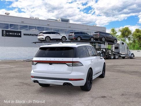 New 2026 Lincoln Aviator Reserve AWD/4WD image 8